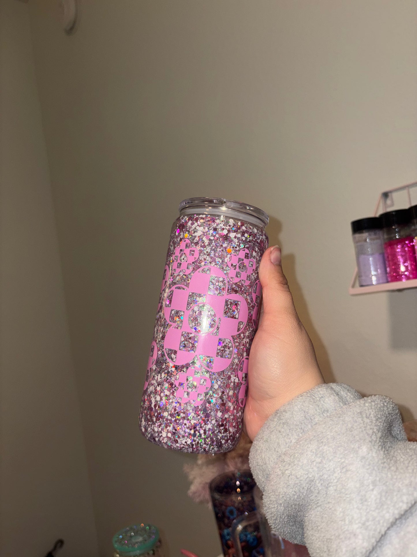 pink check flowers